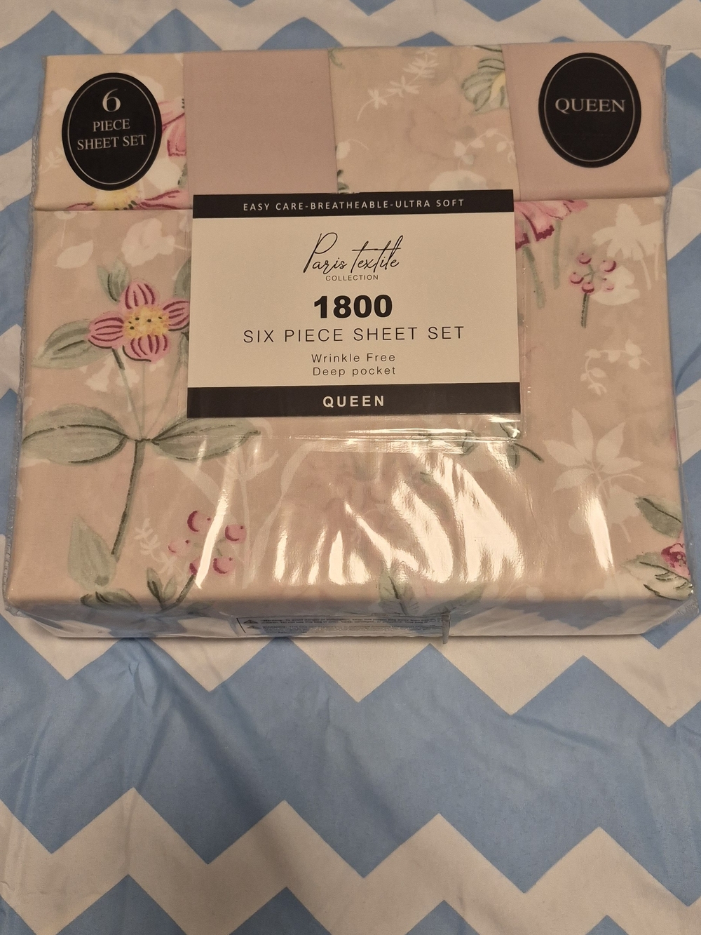 1800 Queen Six-Piece Sheet Set in Blush Floral
